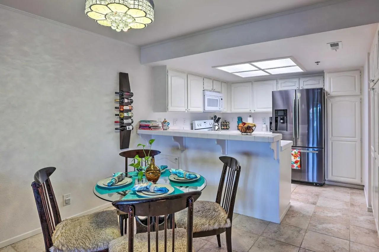 Condo With Patio, Walk To Downtown Palm Springs! الولايات المتحدة الأمريكية