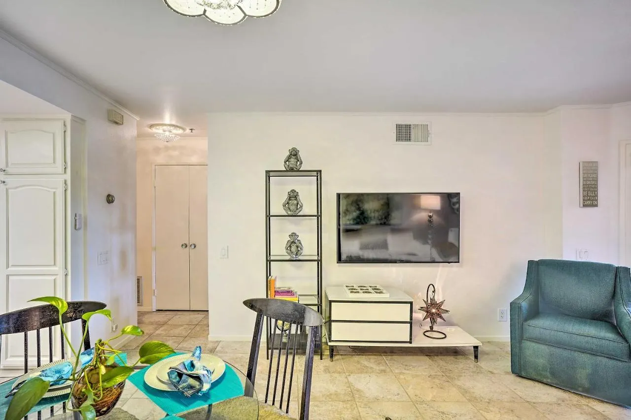 Condo With Patio, Walk To Downtown Palm Springs! 0*,  الولايات المتحدة الأمريكية