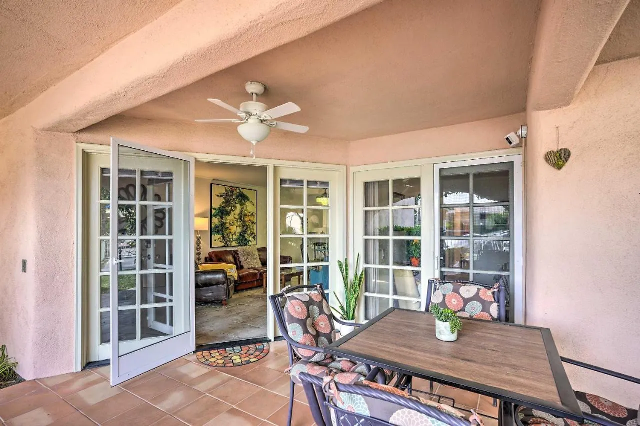 شقة Condo With Patio, Walk To Downtown Palm Springs!